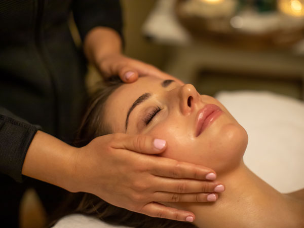 Facial A LAuberge In Del Mar